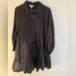 Umgee Charcoal Button-Up Blouse, new, Large